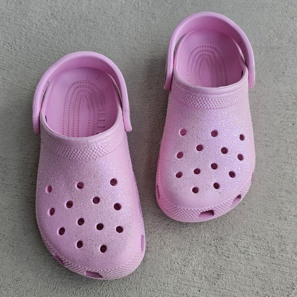 Crocs Girls Classic Glitter Clogs - Picture 2 of 9